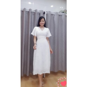 Đầm Ren Trắng dài xinh yêu