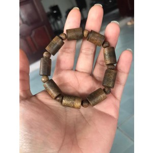 Vòng tay Trầm hương Nam